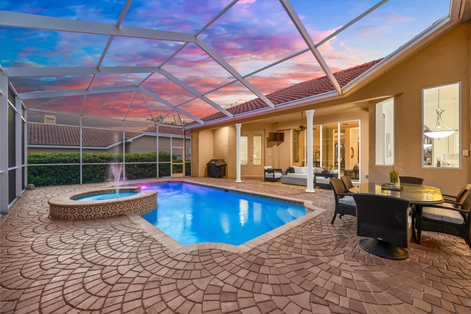 MANNING OAKS - Residential