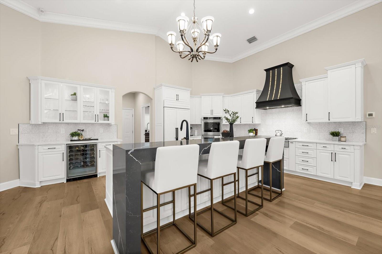 MANNING OAKS - Residential