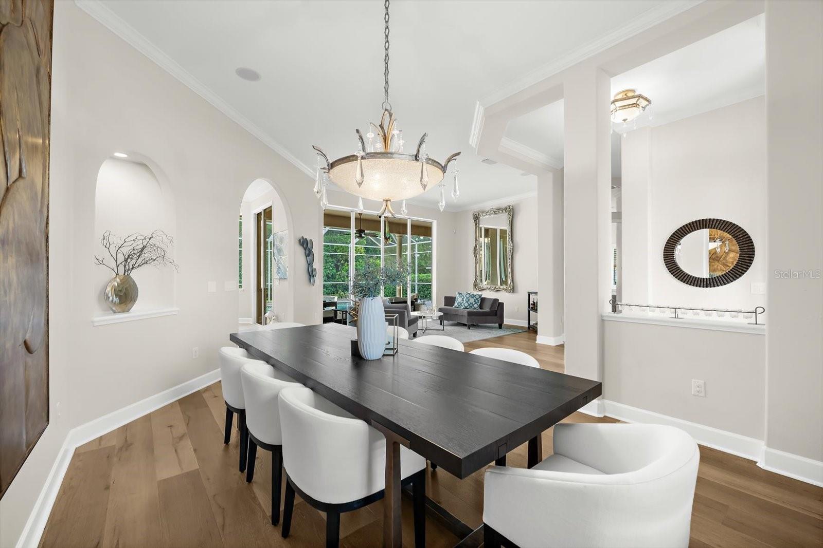 MANNING OAKS - Residential