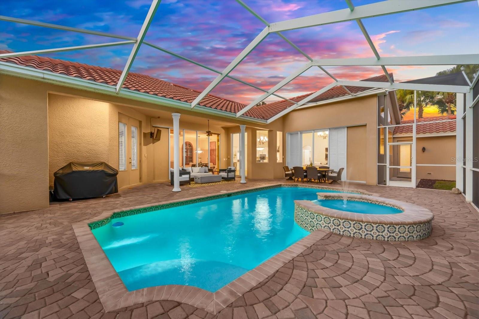 MANNING OAKS - Residential