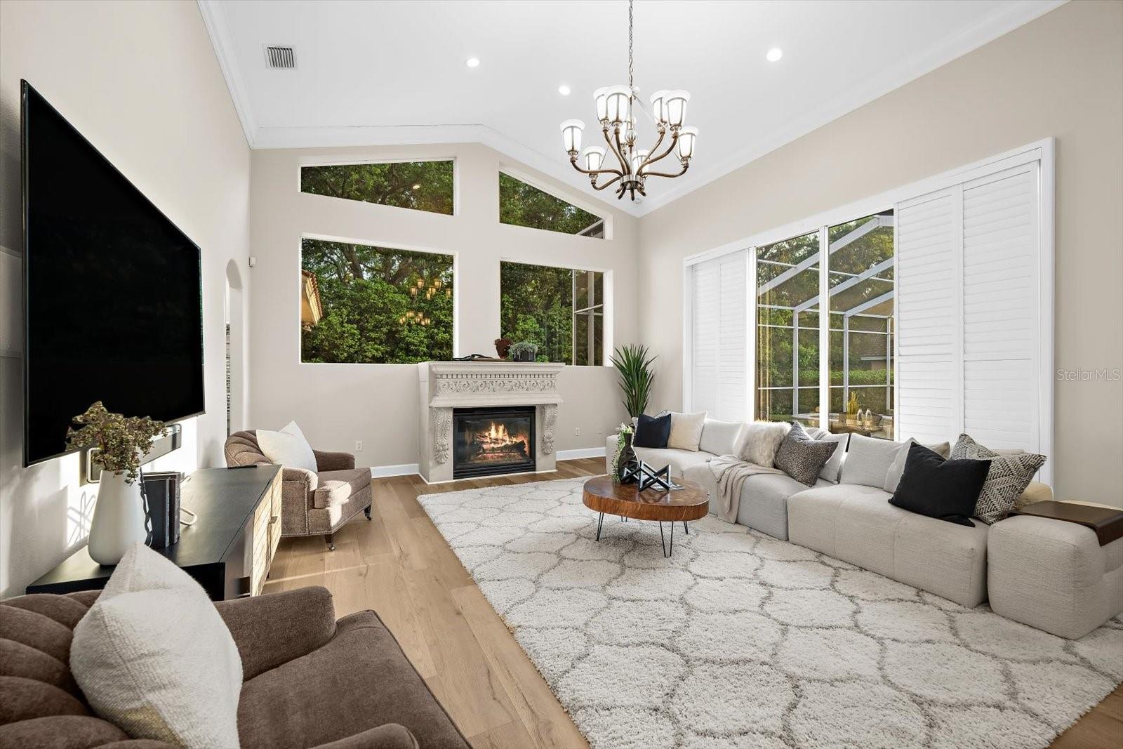 MANNING OAKS - Residential