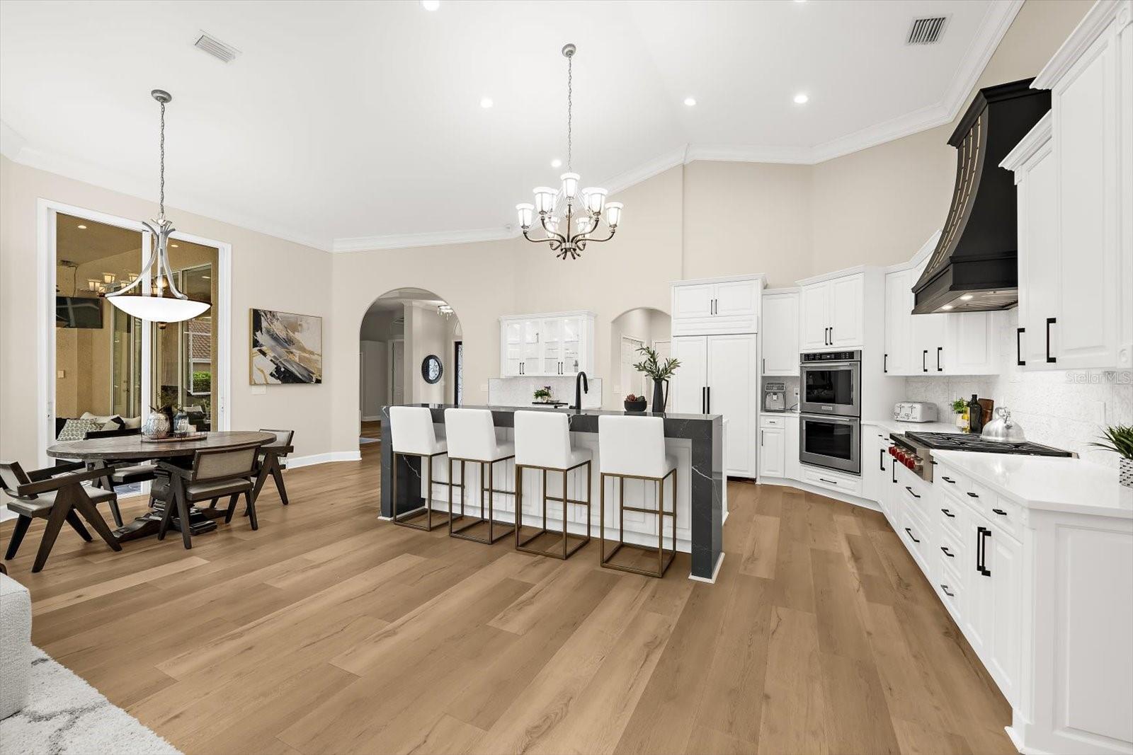 MANNING OAKS - Residential