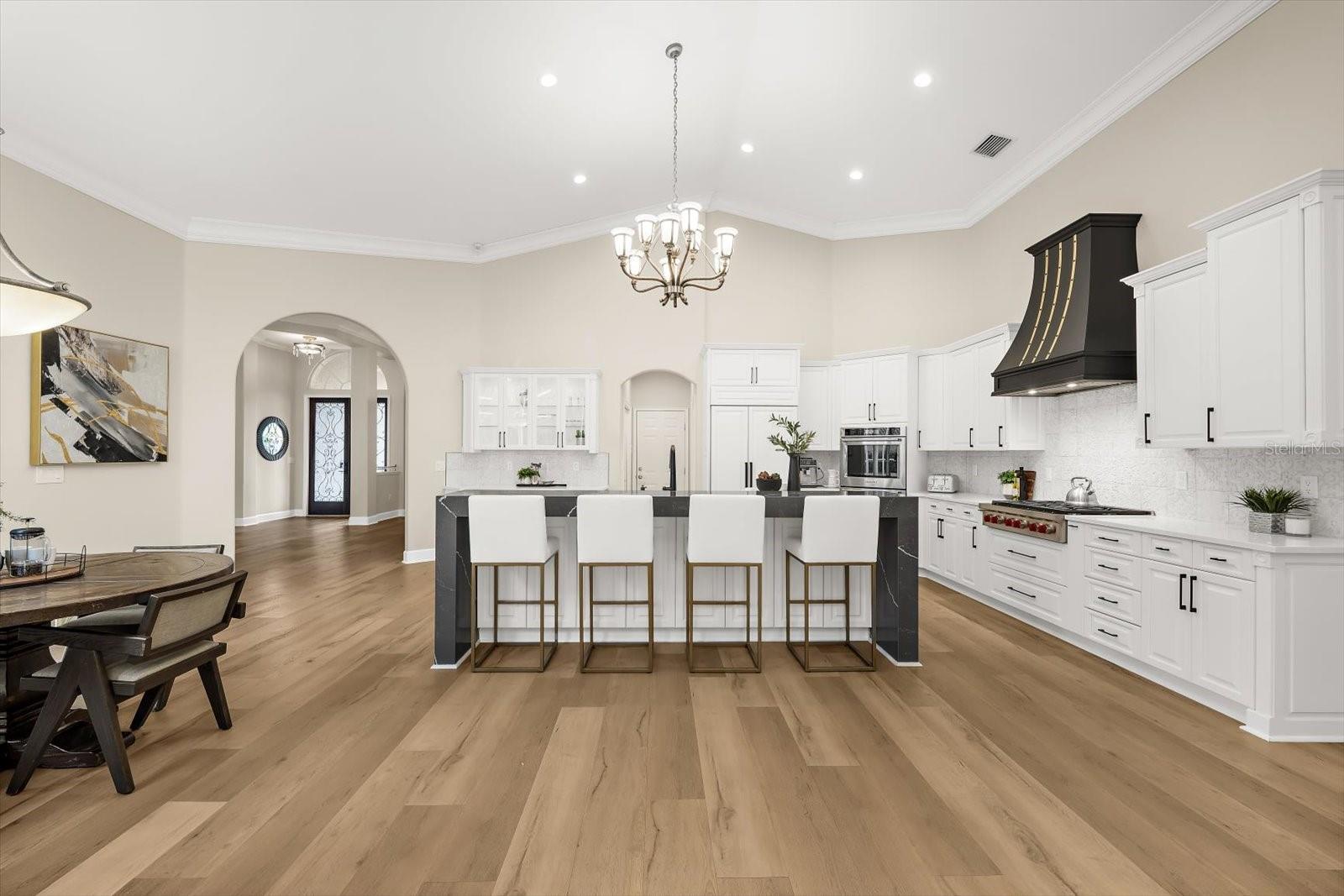 MANNING OAKS - Residential