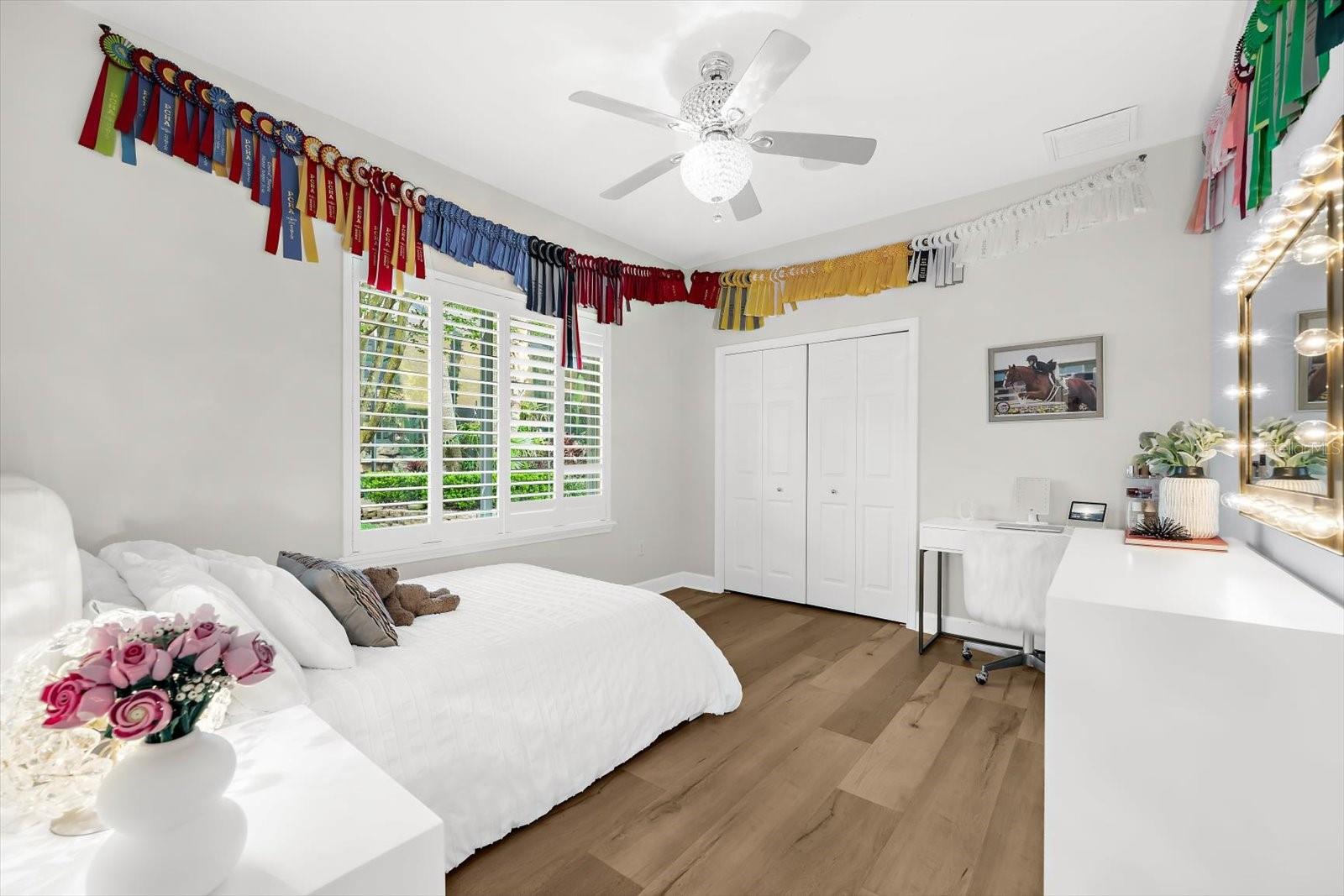 MANNING OAKS - Residential