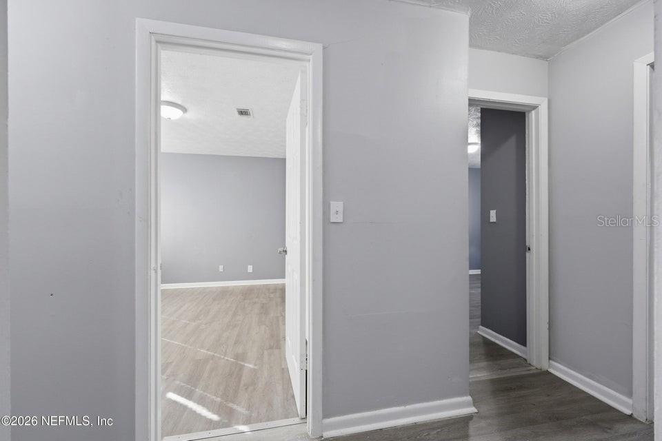 GRIFFINS SUB - Residential