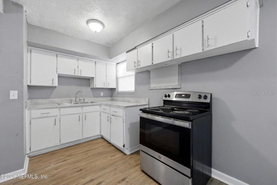 GRIFFINS SUB - Residential