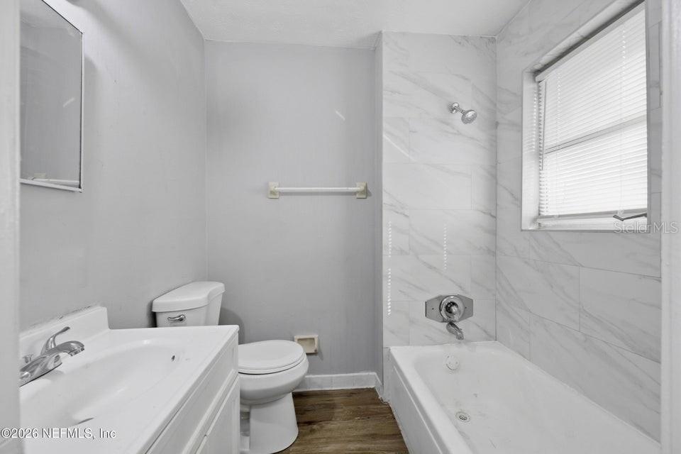 GRIFFINS SUB - Residential