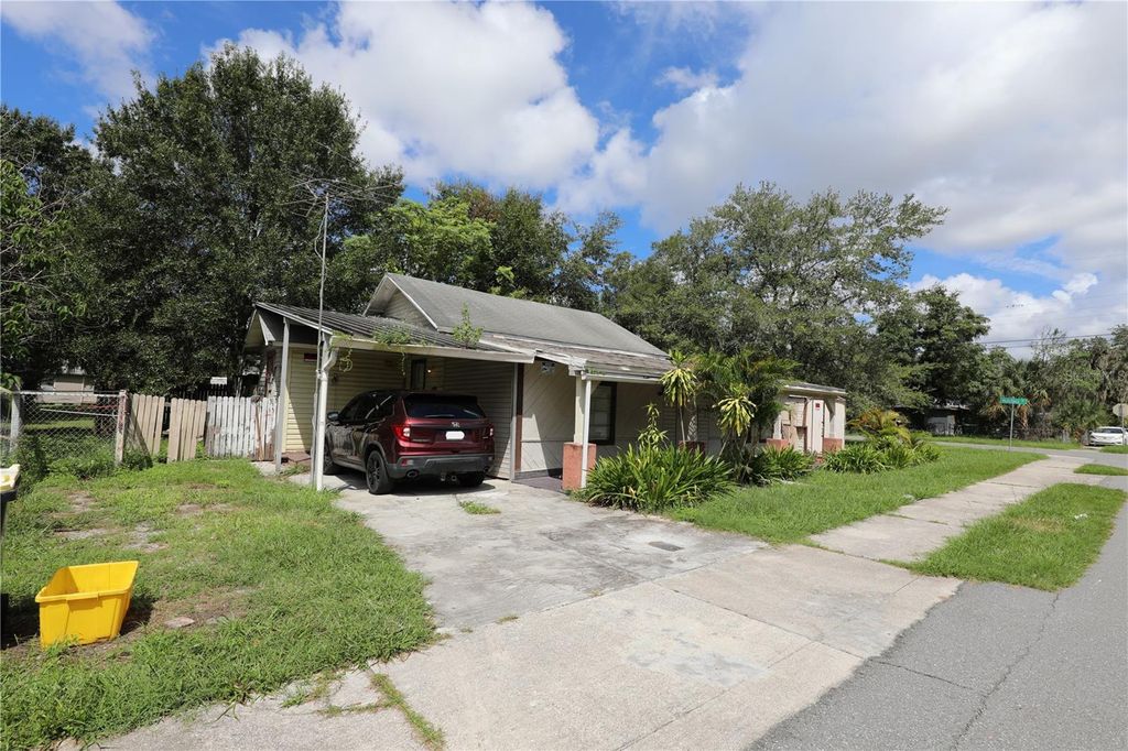 Photo of 2747 Eaton Avenue, Lakeland, FL 33803 (MLS # TB8500658)