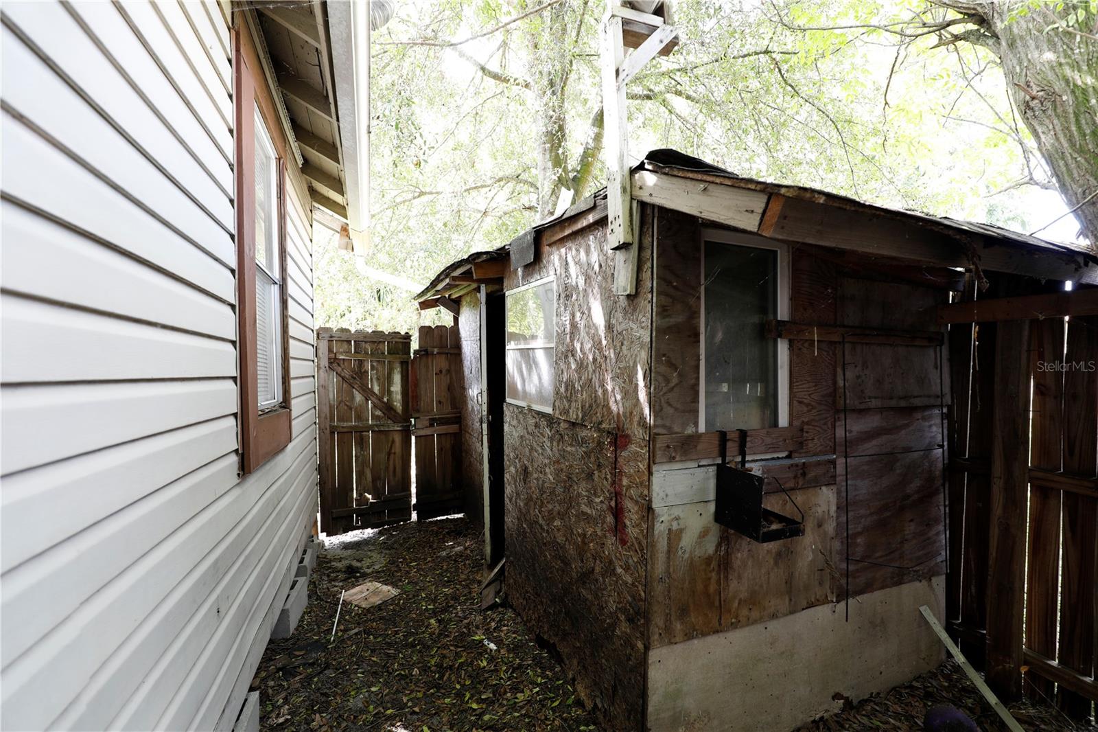 EATON PARK - Residential