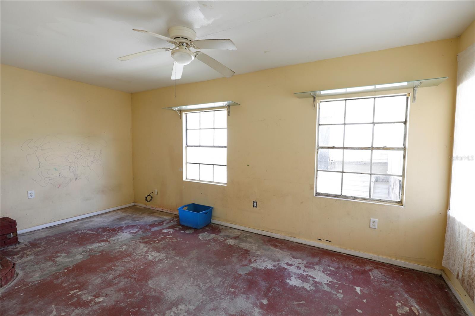 EATON PARK - Residential