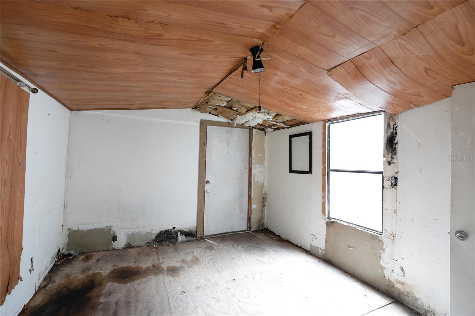 EATON PARK - Residential