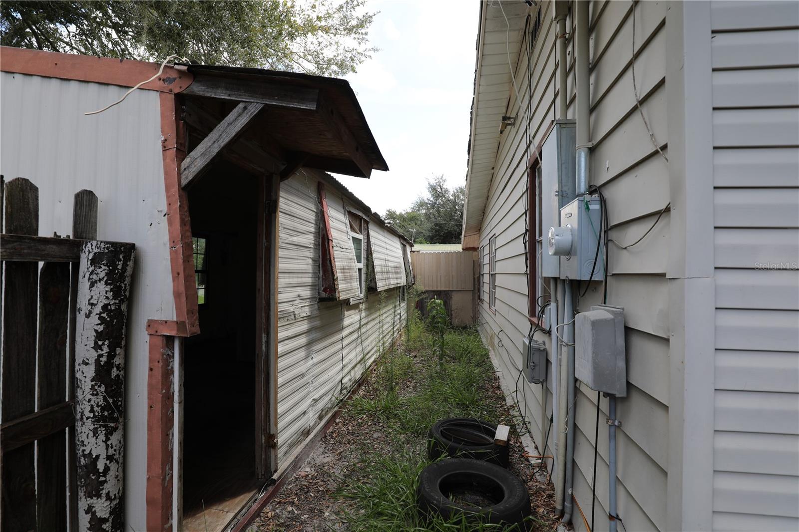 EATON PARK - Residential