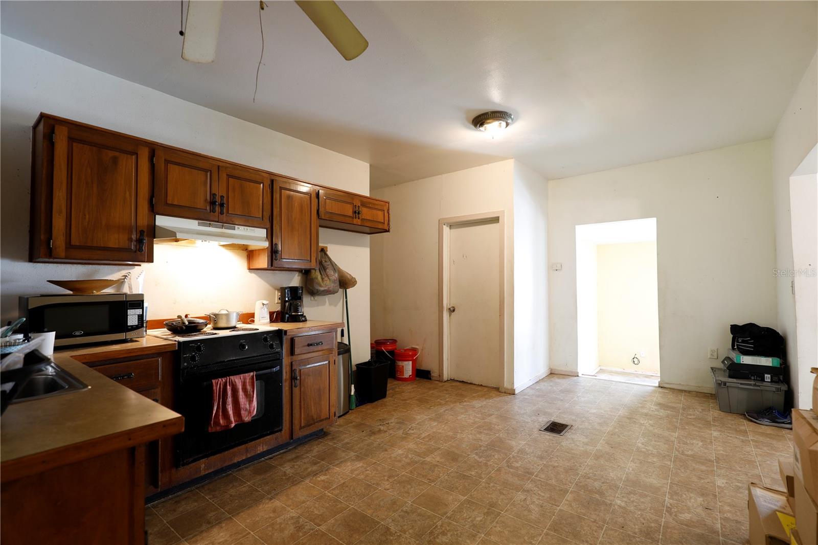 EATON PARK - Residential