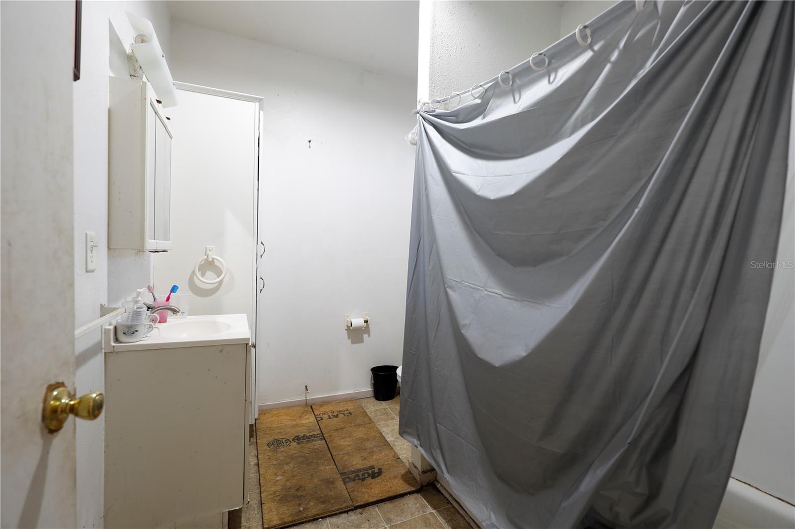 EATON PARK - Residential