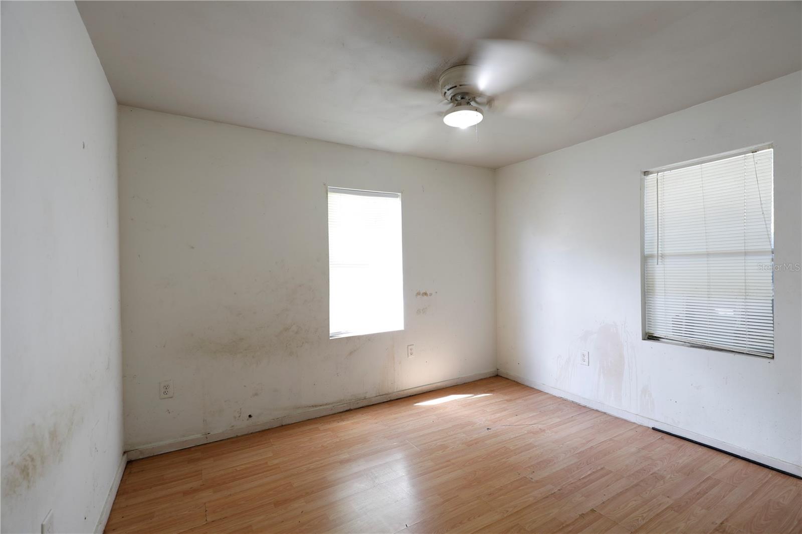 EATON PARK - Residential