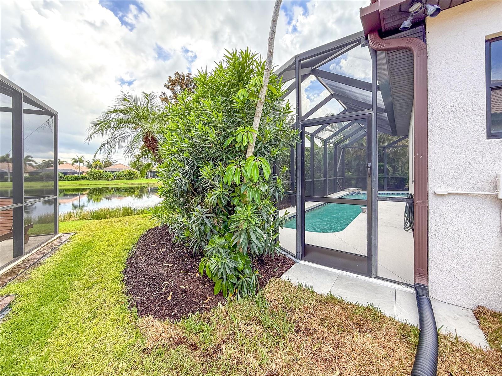 3635 80TH DRIVE E
