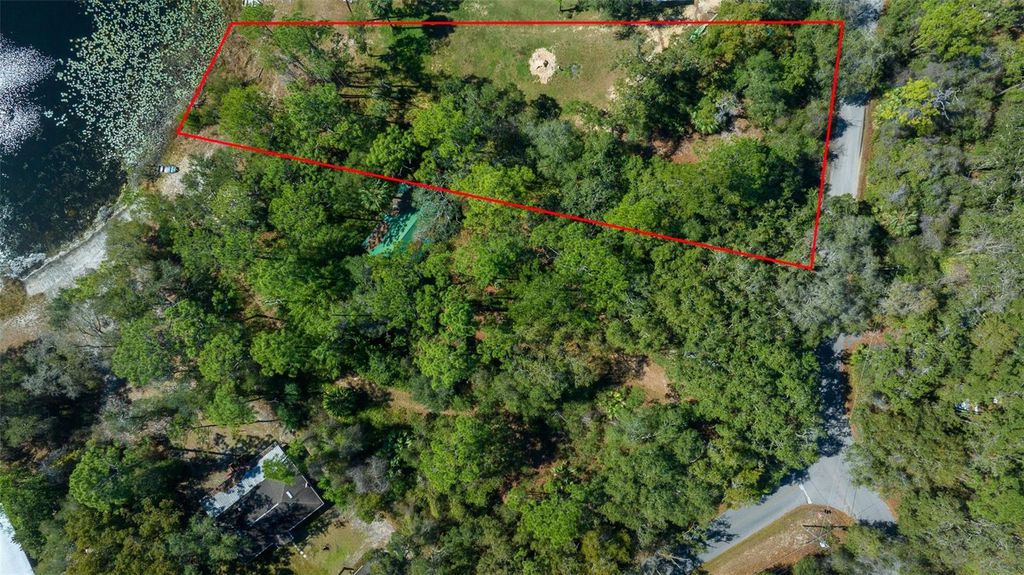 Photo of Tbd SE 54th Street, Ocklawaha, FL 32179 (MLS # OM695873)