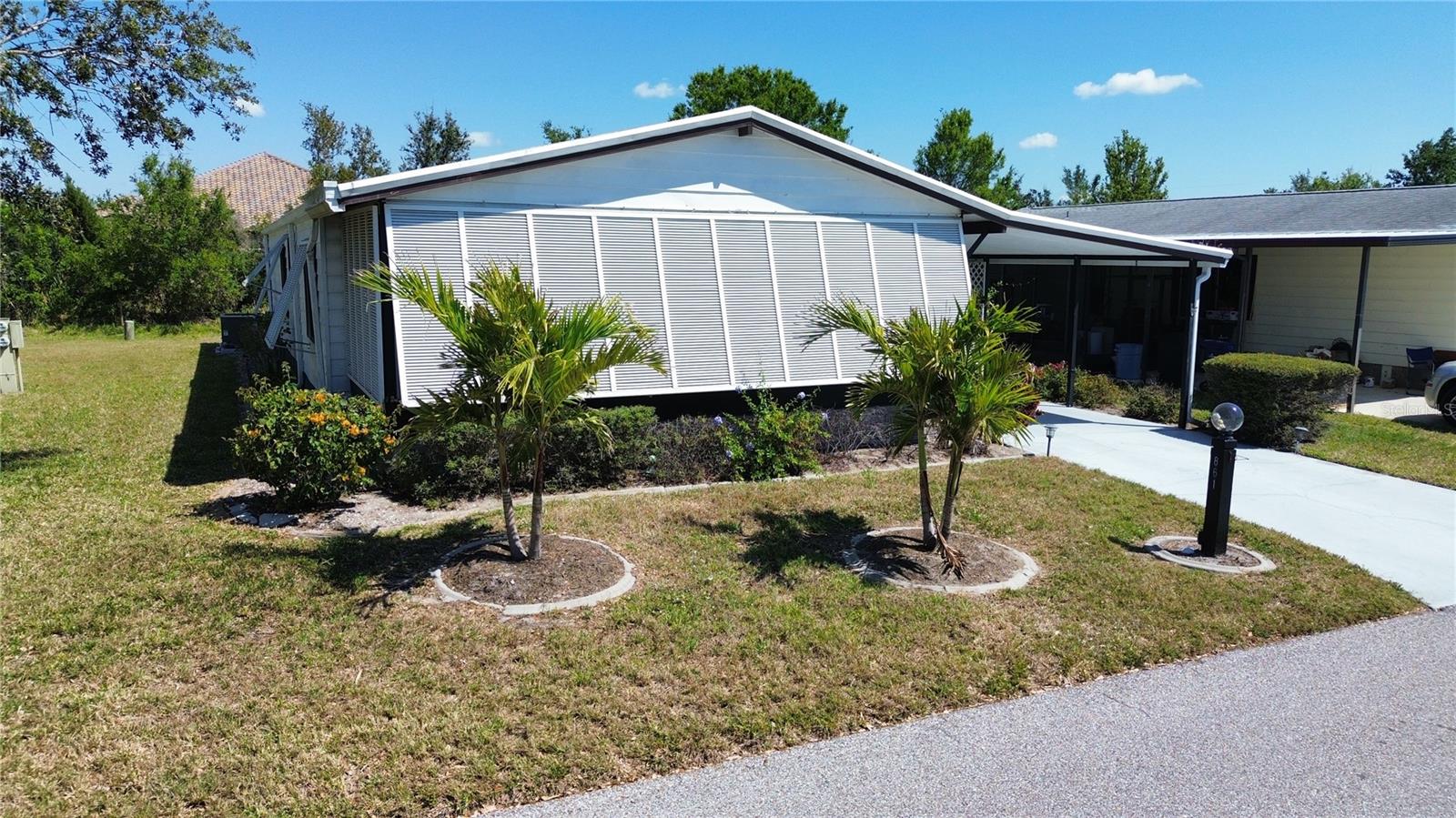 861 SEABROOKE DRIVE