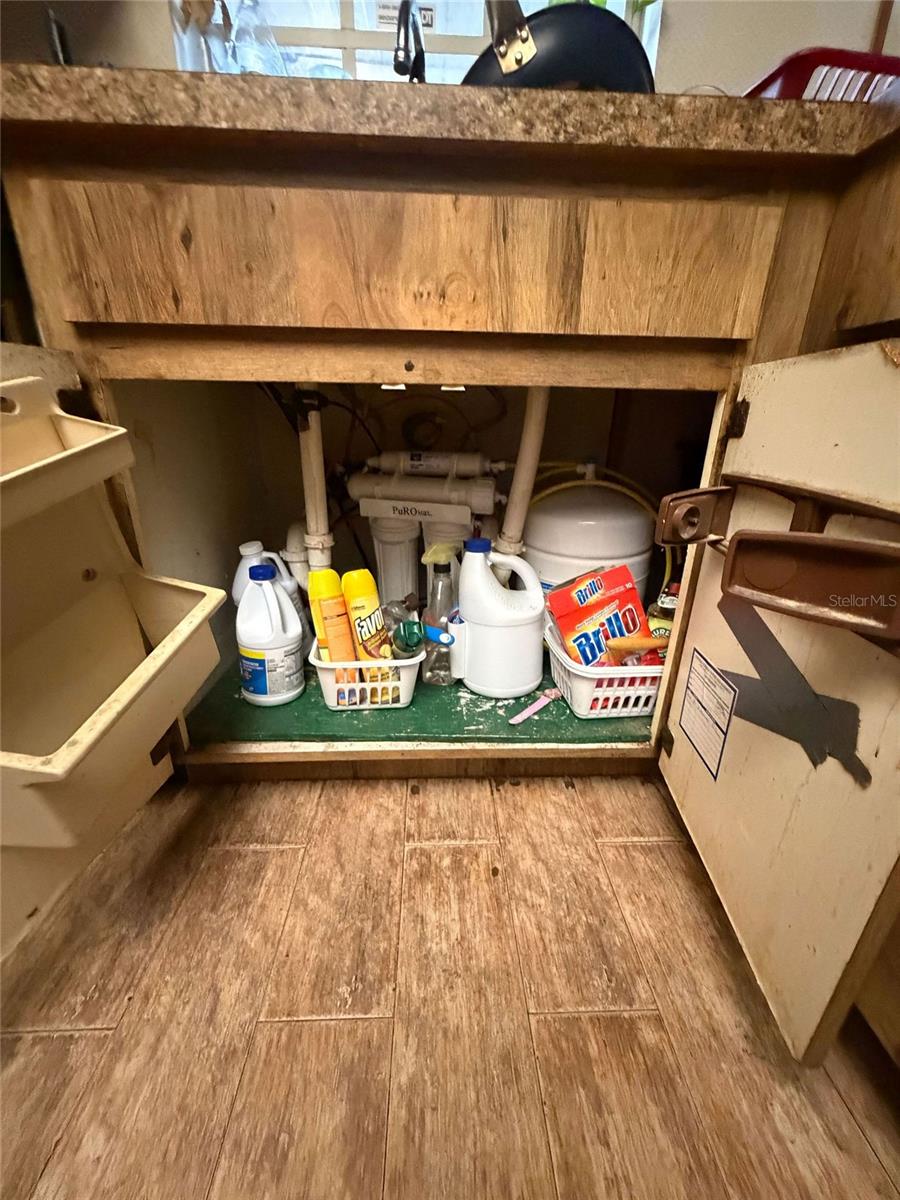 LAKEVIEW VILLAGE SEC K UNI - Residential