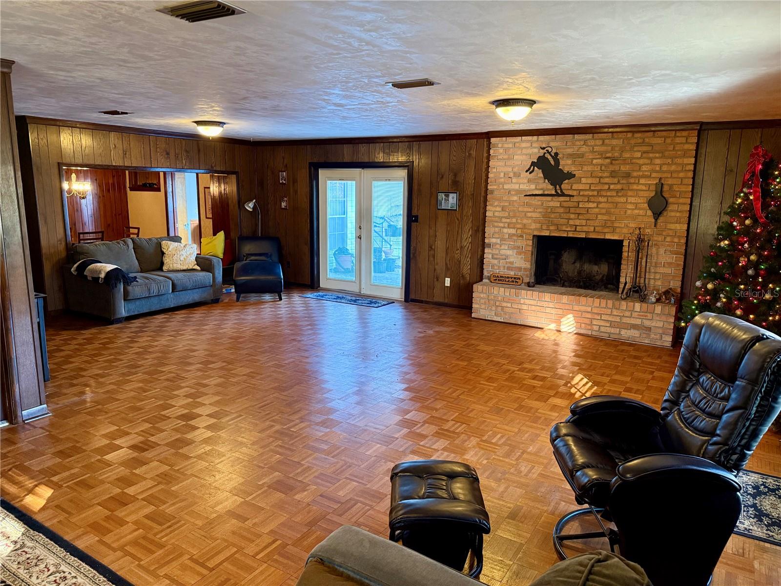 23915 NE STATE RD 26