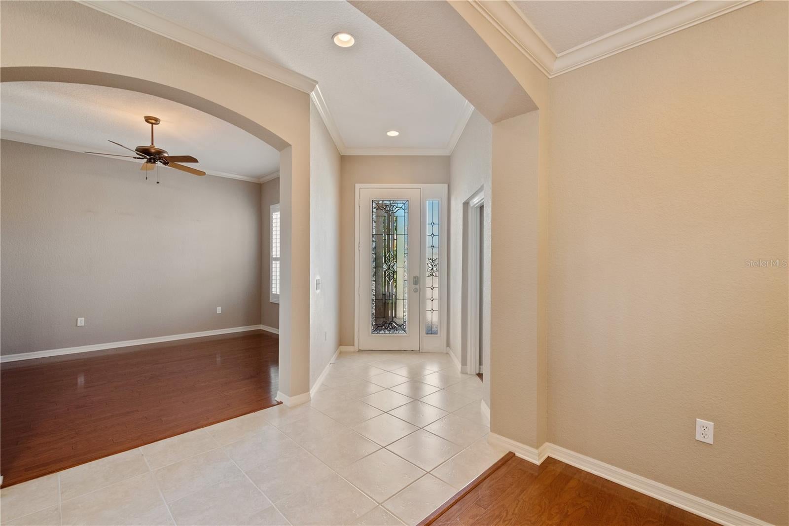 2464 LAUREL GLEN DRIVE