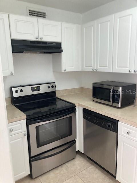 2525 CAPER LANE 205