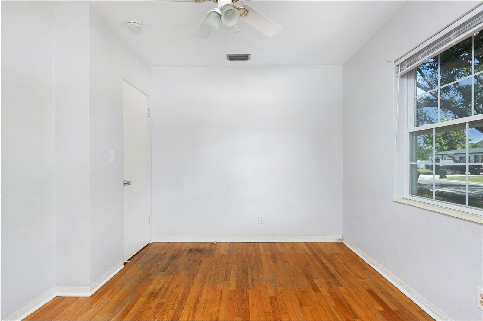 LESLEE HEIGHTS SUB SEC 1 - Residential Lease