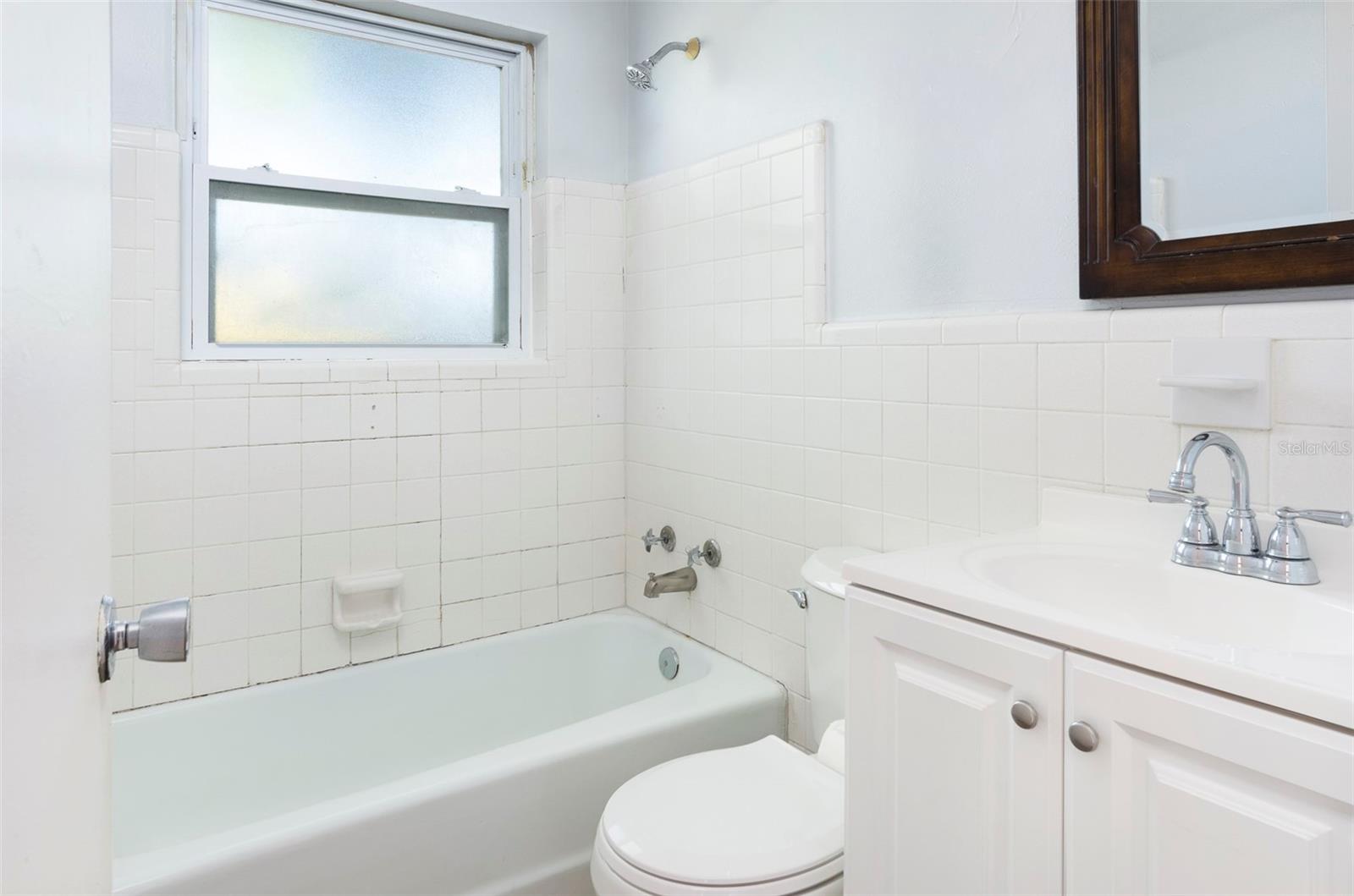 LESLEE HEIGHTS SUB SEC 1 - Residential Lease