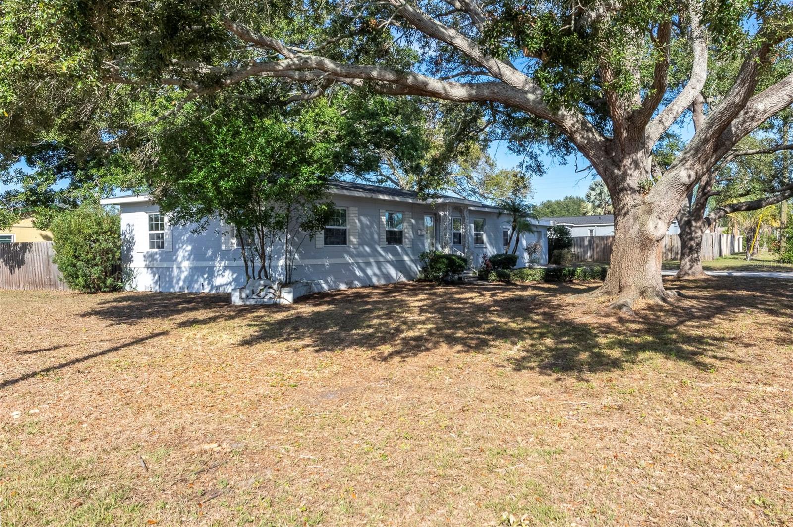 LESLEE HEIGHTS SUB SEC 1 - Residential Lease