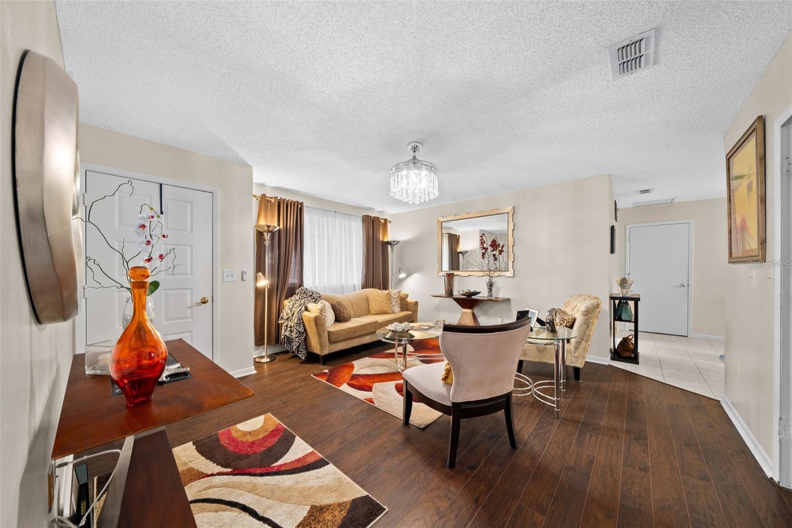 OAK RUN NBRHD 02 - Residential