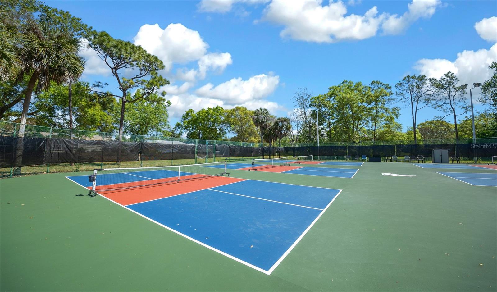 OAK RUN NBRHD 02 - Residential