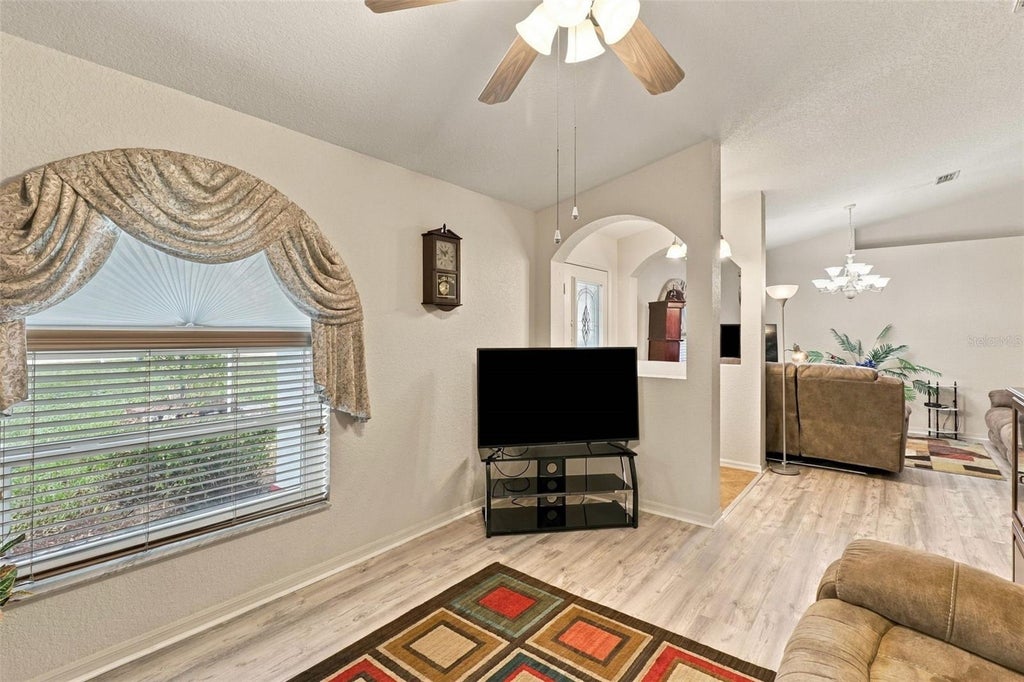Photo of 2104 Linwood Avenue, Spring Hill, FL 34608 (MLS # O6447770)