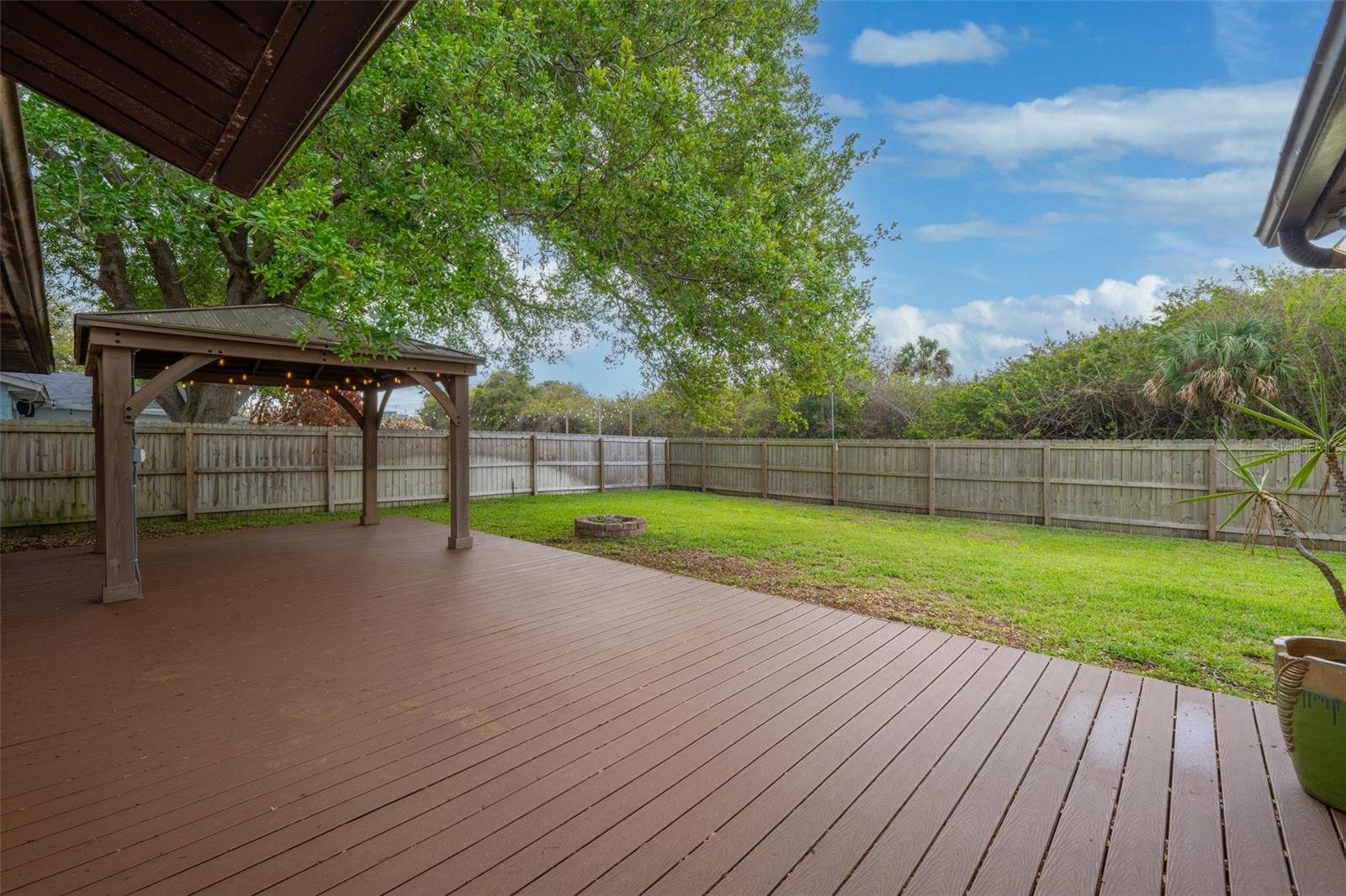 FISKE TERRACE UNIT 06 - Residential