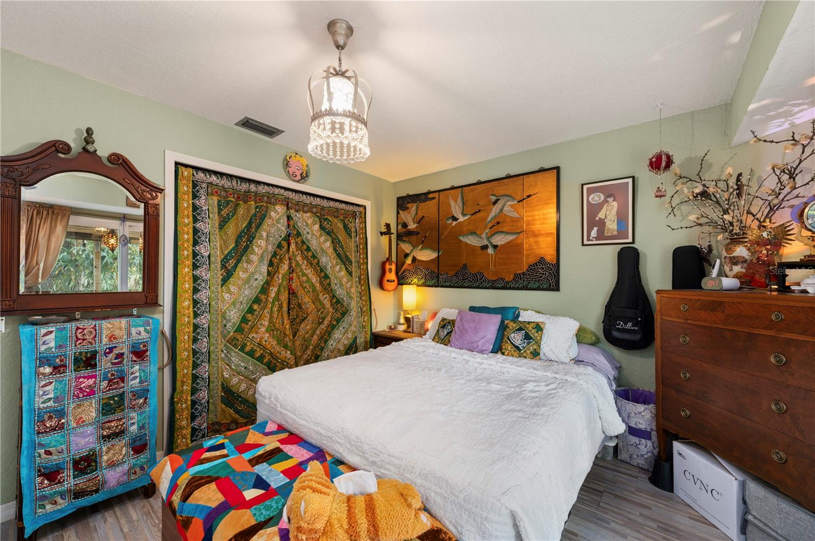 PALM SHORES - Residential