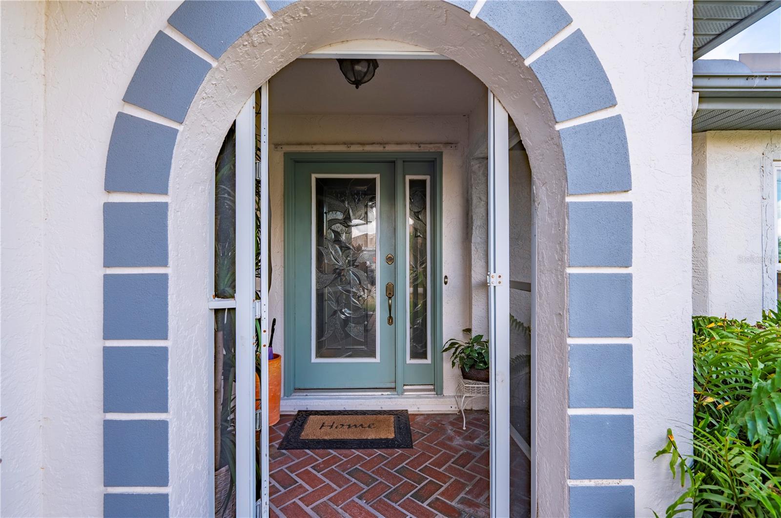 PALM SHORES - Residential