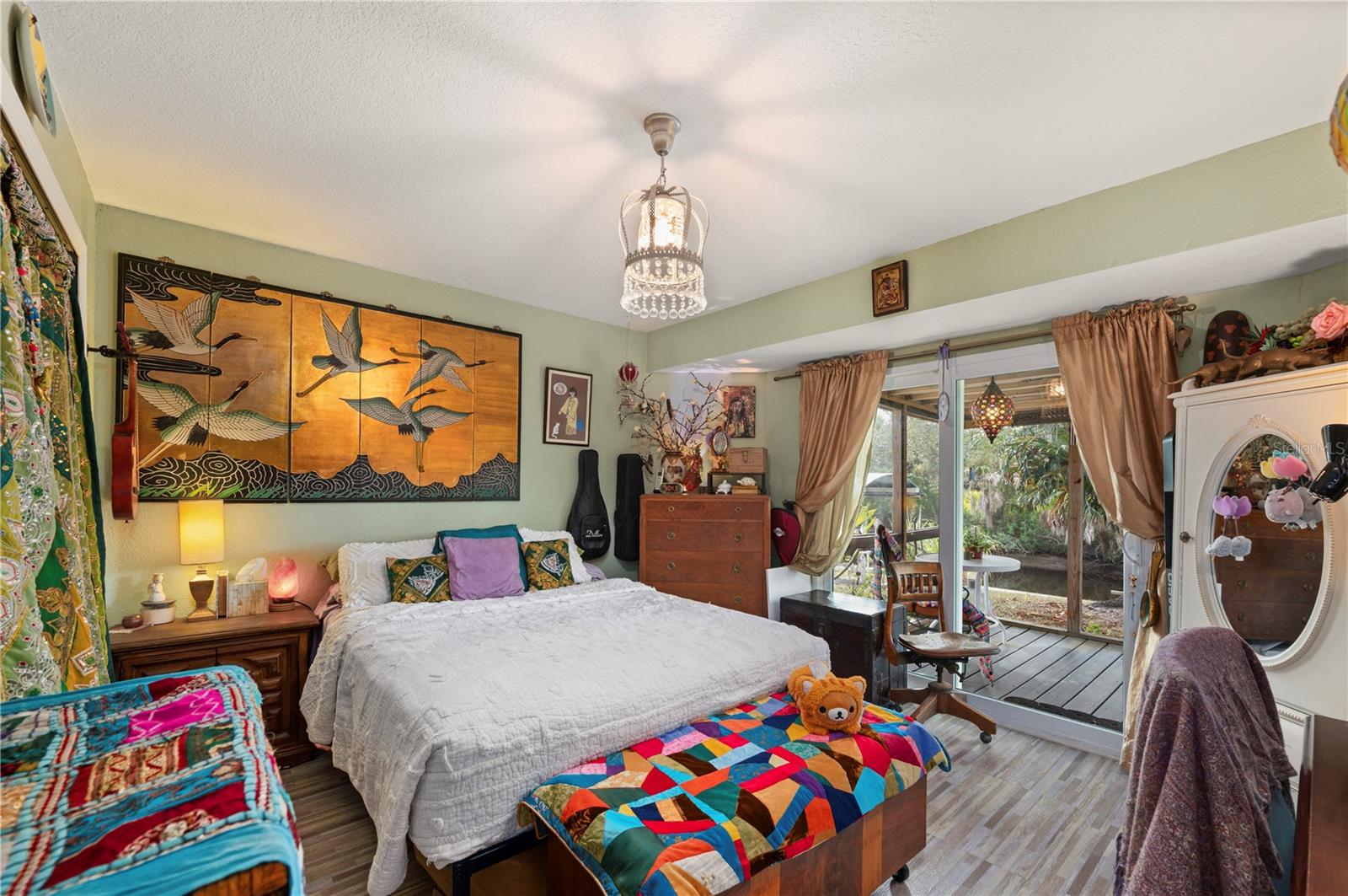 PALM SHORES - Residential