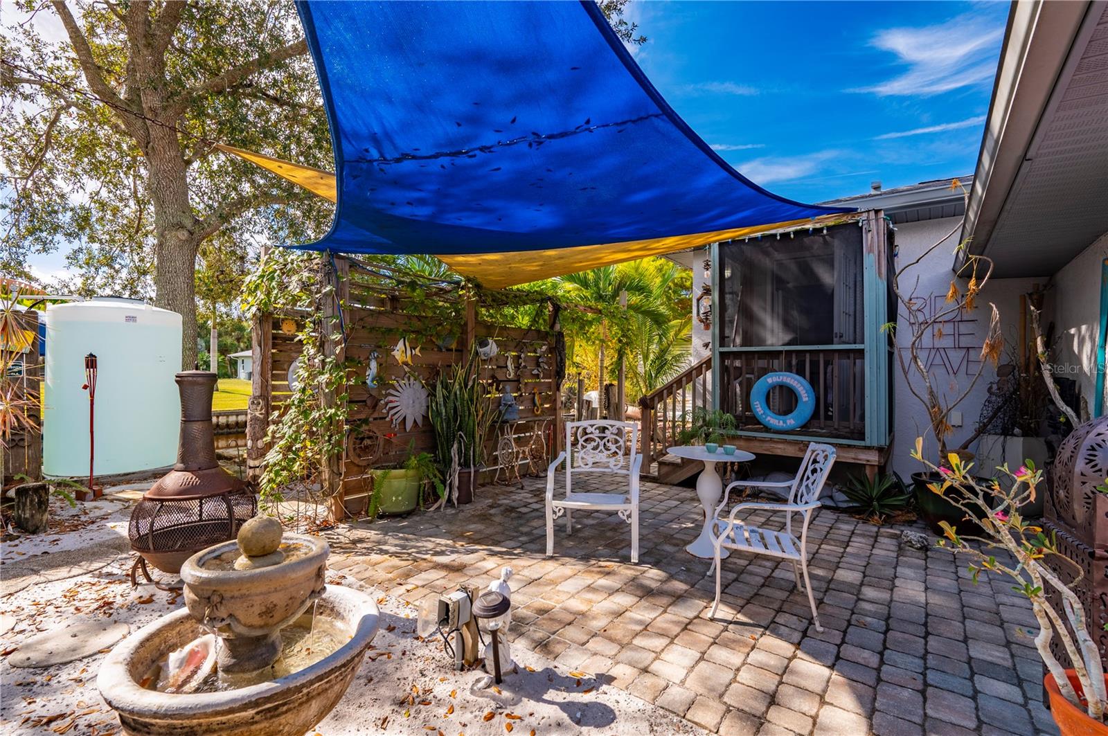 PALM SHORES - Residential