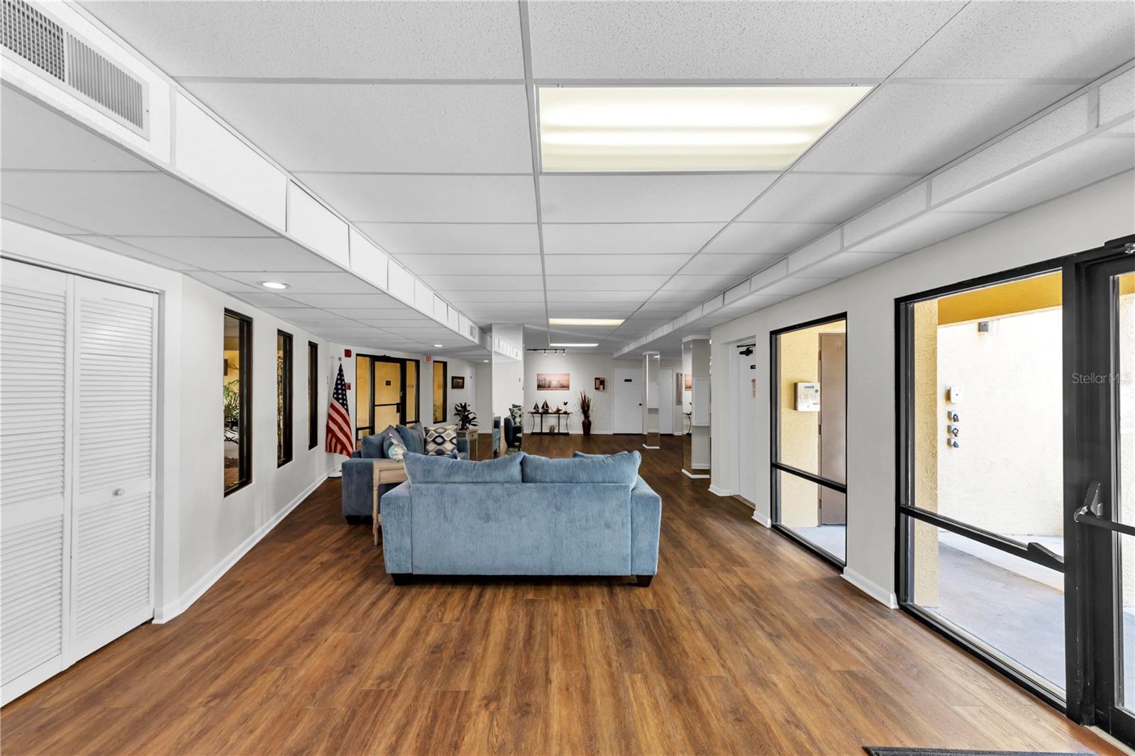 6000 PARK PLACE CONDO - Residential