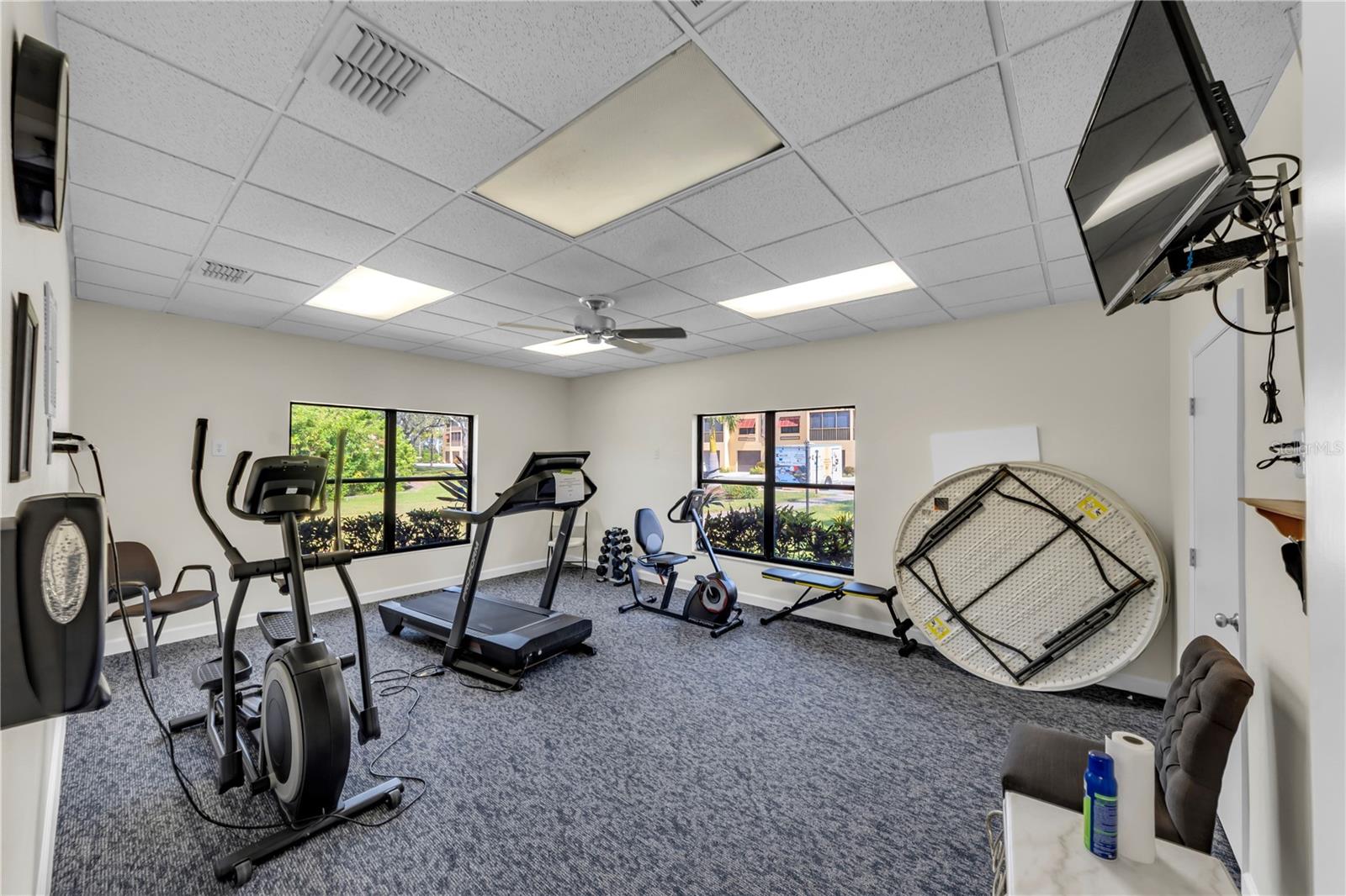 6000 PARK PLACE CONDO - Residential