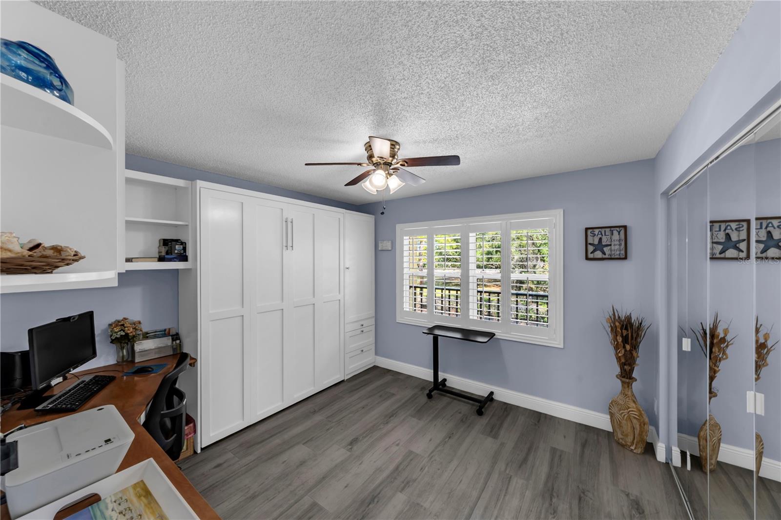 6000 PARK PLACE CONDO - Residential
