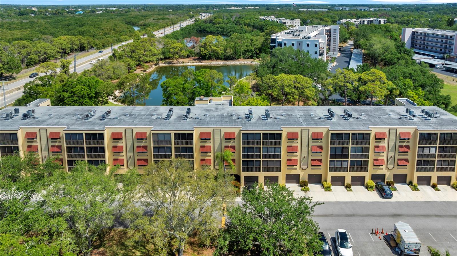 6000 PARK PLACE CONDO - Residential