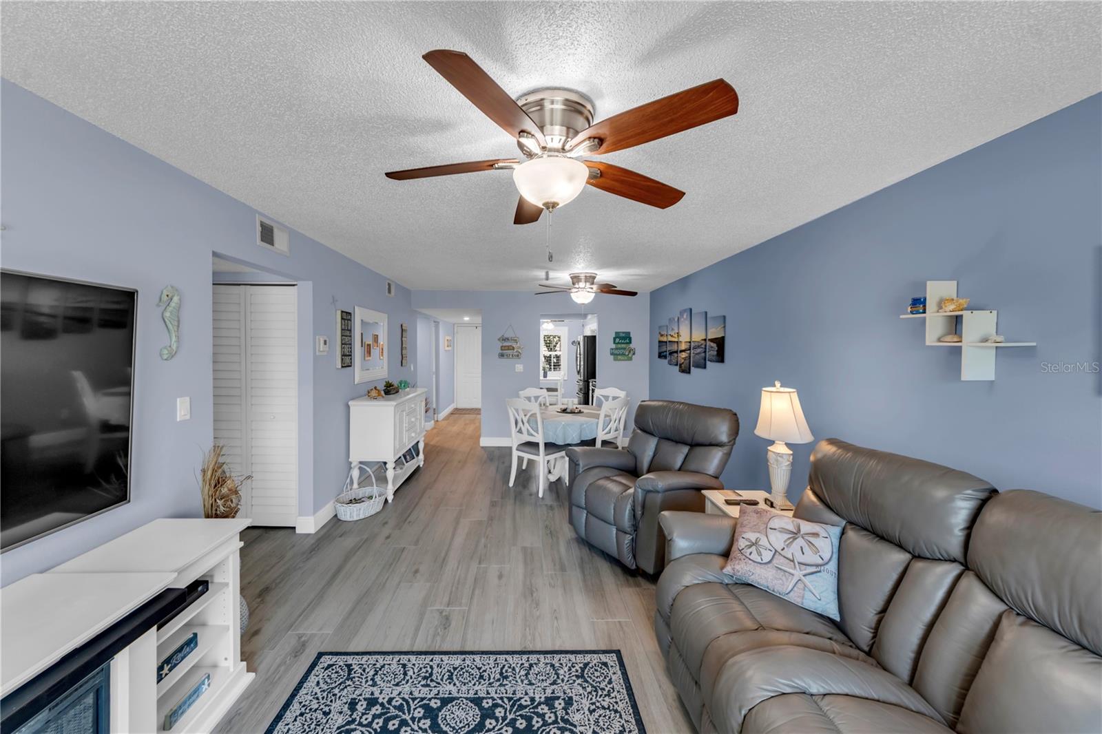 6000 PARK PLACE CONDO - Residential