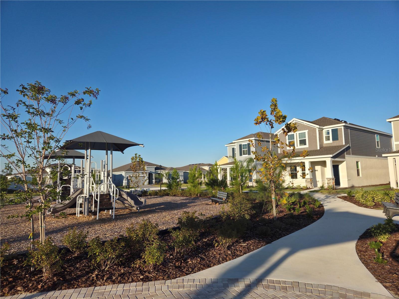 WELLNESS RDG PH 1-B - Residential Lease