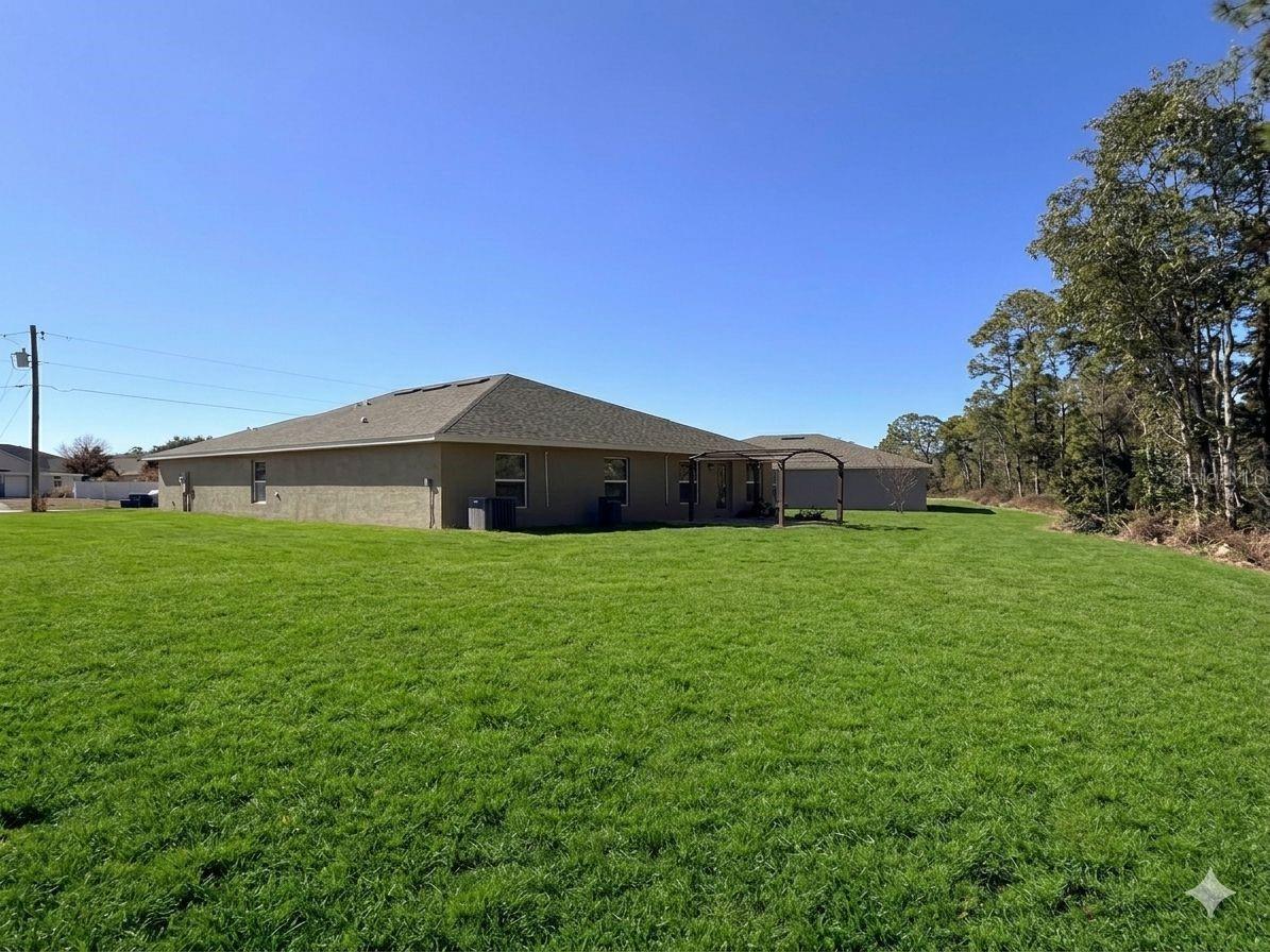910 HUDSON VALLEY DRIVE