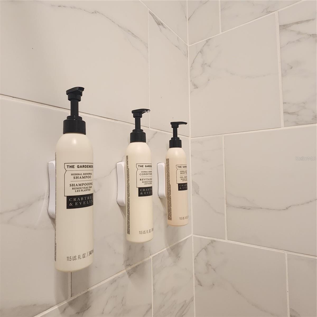 GROVE RESORT AND SPA HOTEL CONDOMINIUM U - Residential