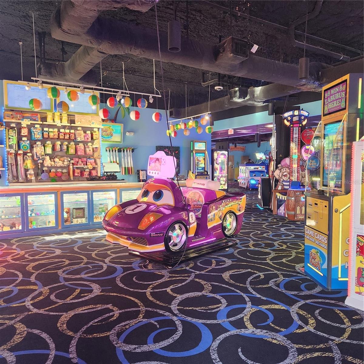 GROVE RESORT AND SPA HOTEL CONDOMINIUM U - Residential