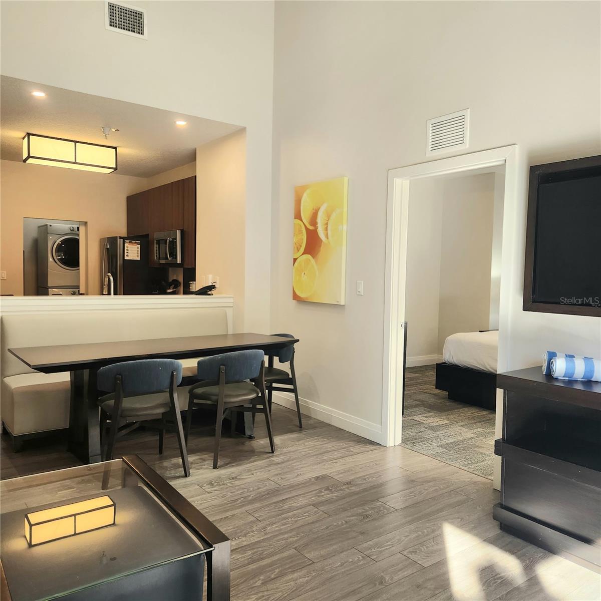 GROVE RESORT AND SPA HOTEL CONDOMINIUM U - Residential