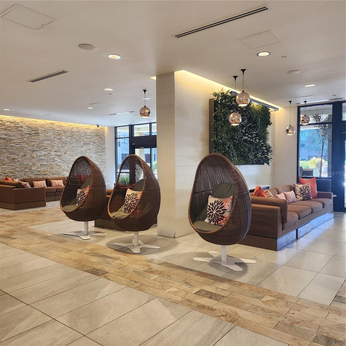 GROVE RESORT AND SPA HOTEL CONDOMINIUM U - Residential