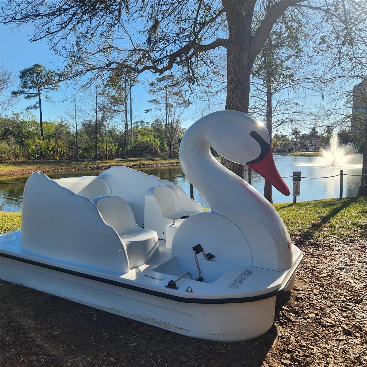 GROVE RESORT AND SPA HOTEL CONDOMINIUM U - Residential