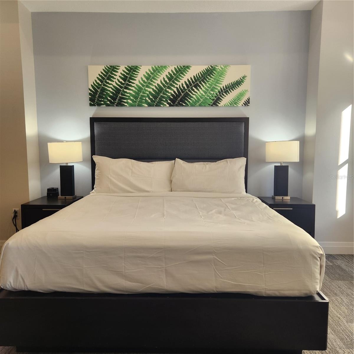 GROVE RESORT AND SPA HOTEL CONDOMINIUM U - Residential